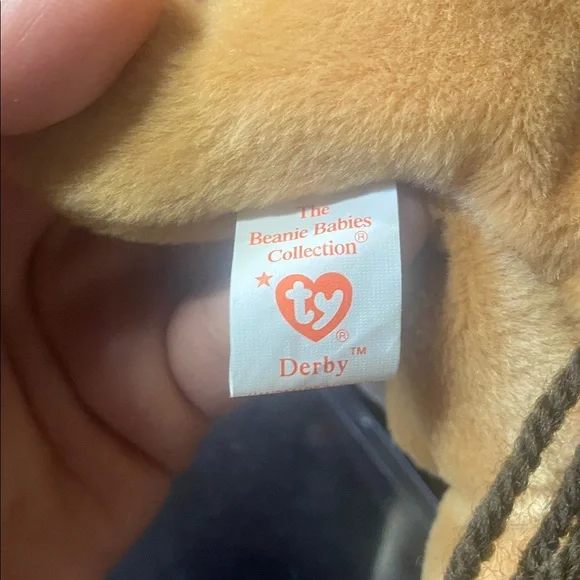 RARE Ty Beanie Baby Derby - Horse 🐴 in mint and clear case